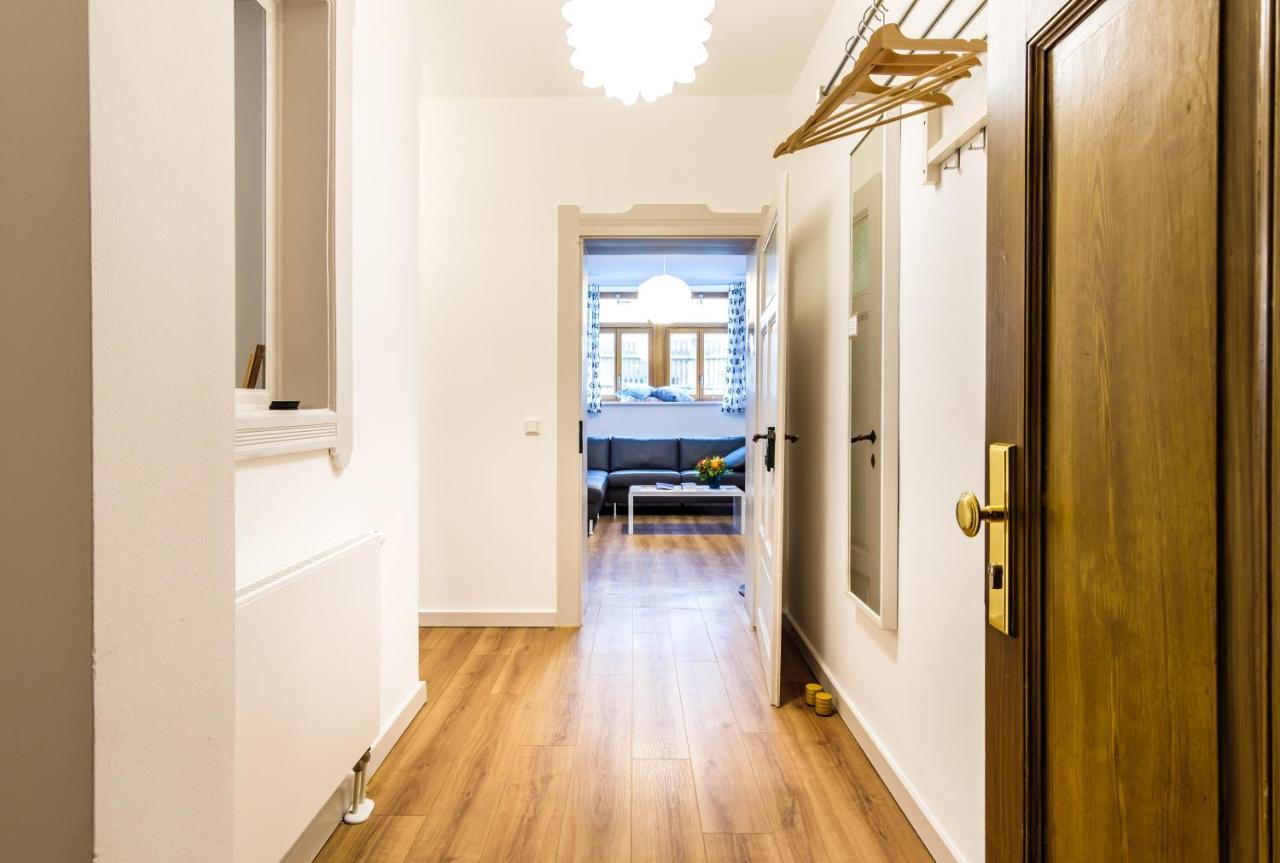Wunderschoene Wohnung In Sanierter Villa! Incl Wifi Dresden Buitenkant foto